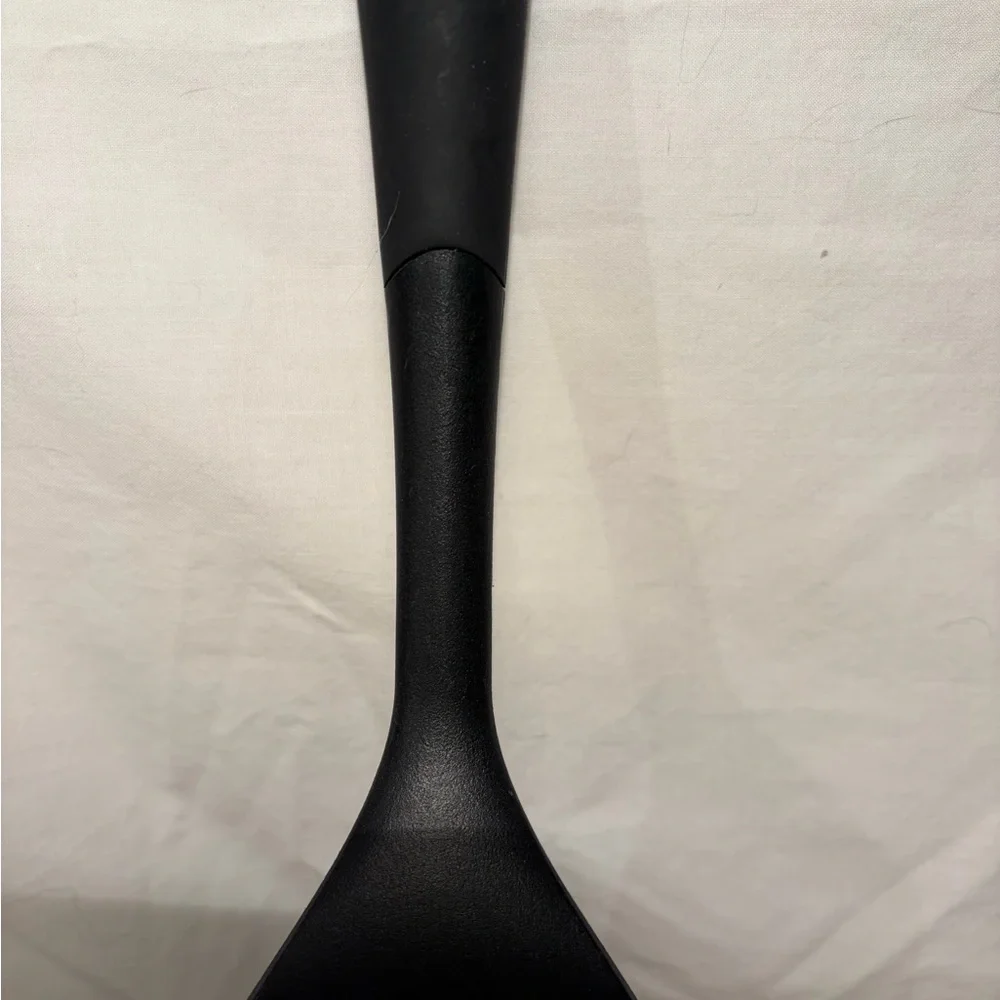 Cuisinart Black Cooking Spatula utensil pre-owned